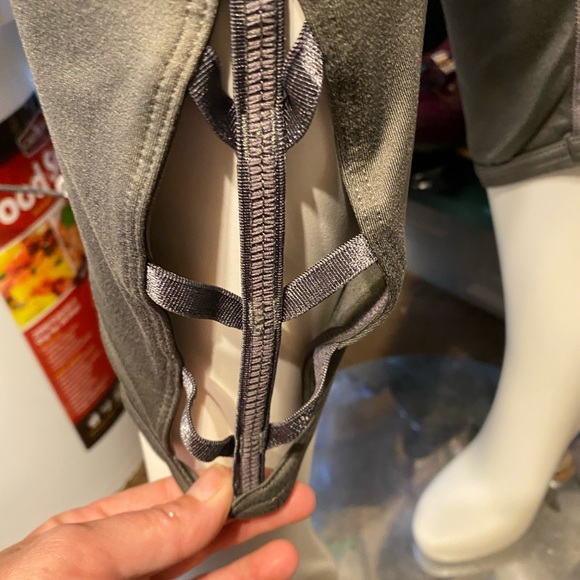 Joy Lab yoga pants - Picture 2 of 3